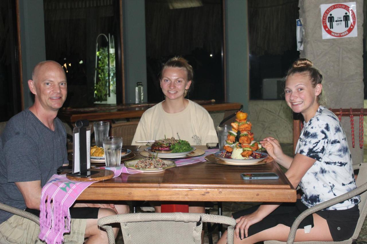 Calico Jack'S Resort Sayab Camp Exterior foto